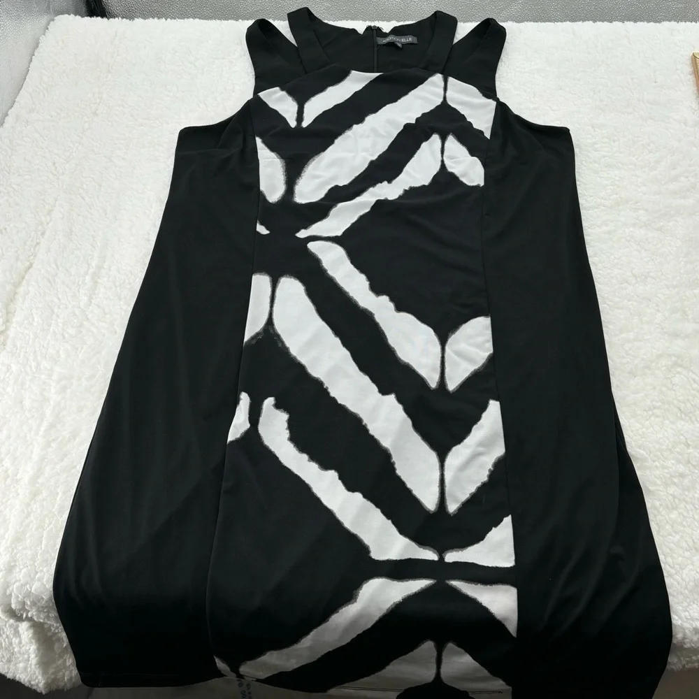 Addition Elle 1X Black Sleeveless Midi Dress with White Geometric Design - Picture 8 of 16